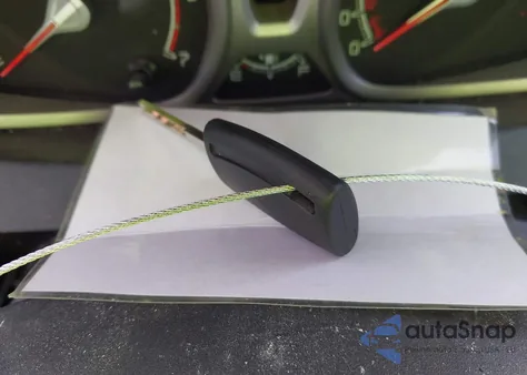 2013 Ford Fiesta Se z USA, uszkodzony, nr VIN 3FADP4BJ7DM172318